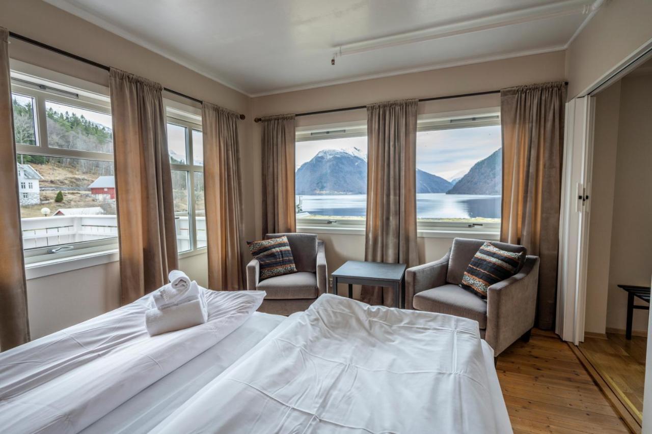 Dragsvik Fjordhotel (Adults Only) Balestrand Zewnętrze zdjęcie